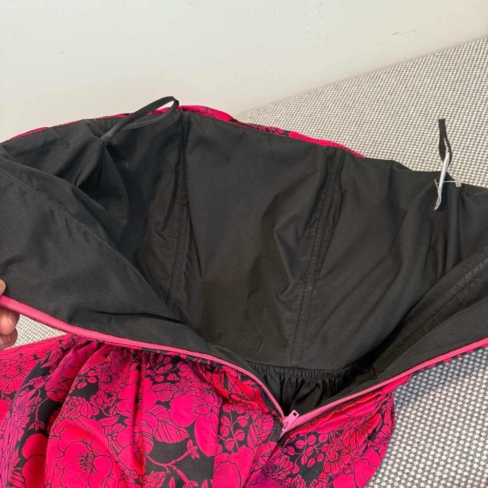 Jolie Femme silk dress size S - Picture 7 of 14